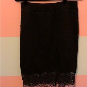 Pencil skirt with crochet hem